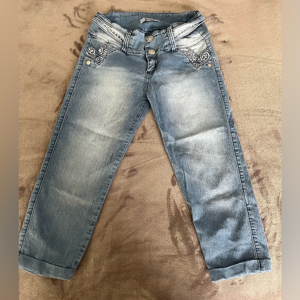 Korcho’s jean capri